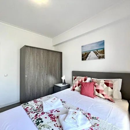 By Homing * Portimão